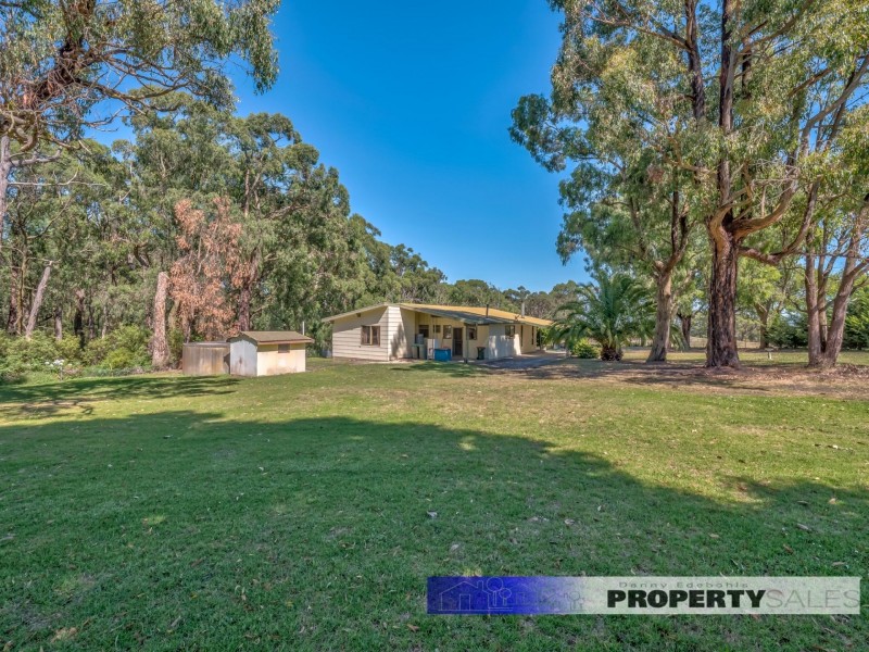 290 McDonalds Track, Hernes Oak VIC 3825