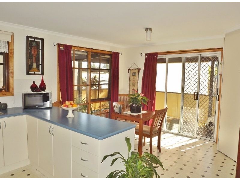 12 Gould Street, Newborough VIC 3825