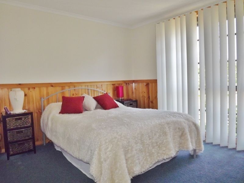 12 Gould Street, Newborough VIC 3825