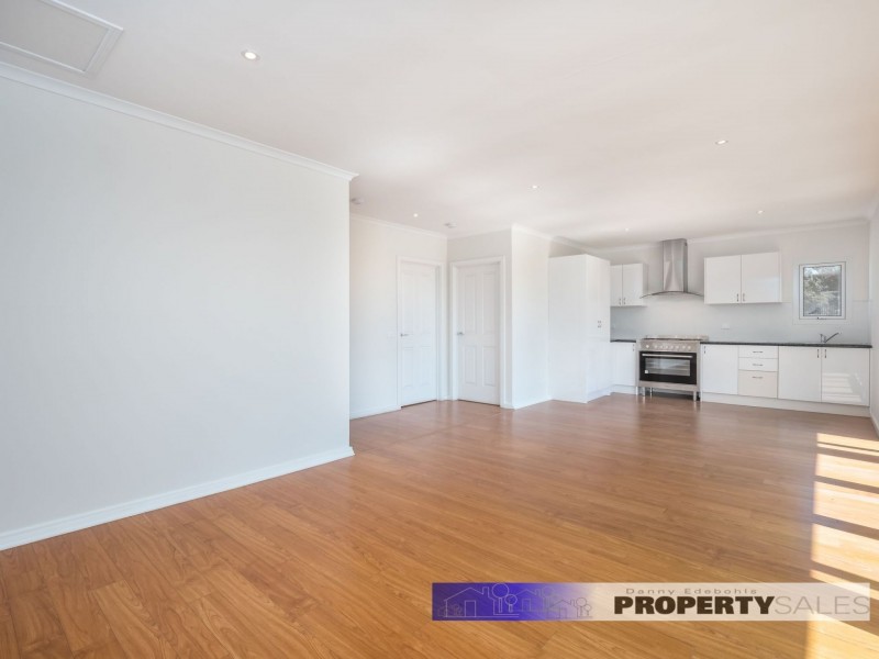 18 Railway Crescent, Moe VIC 3825