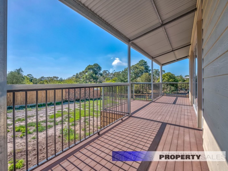 18 Railway Crescent, Moe VIC 3825