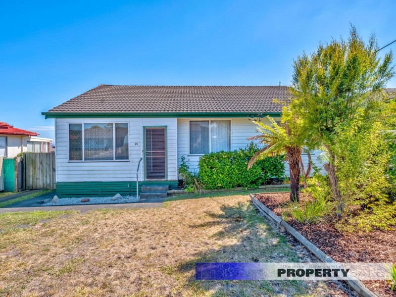 35 Stoddart Street, Moe VIC 3825