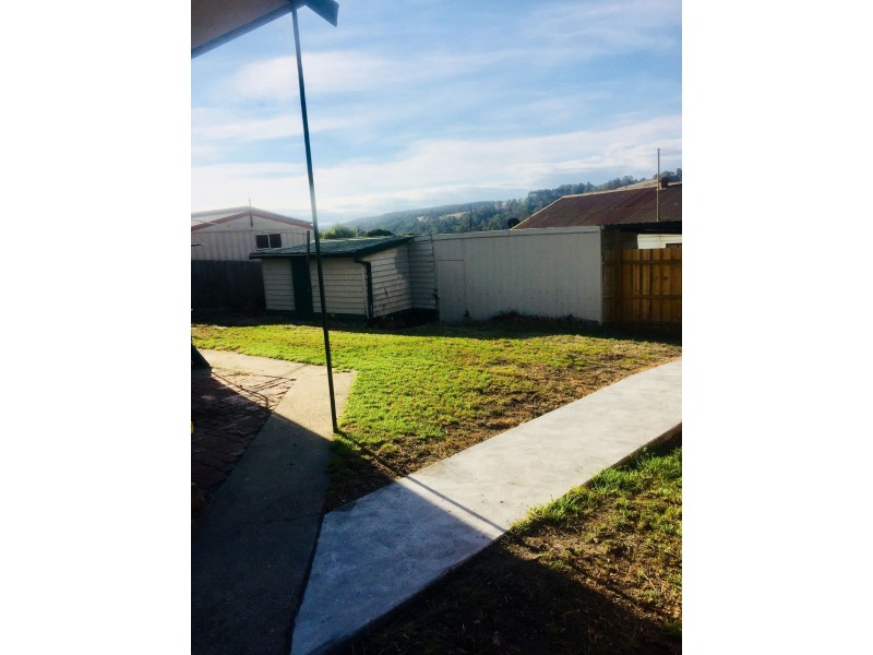 2 High Road, Yallourn North VIC 3825