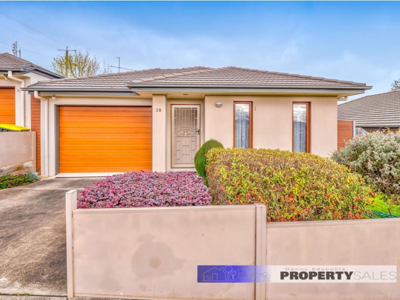 2b Boolarra Avenue, Newborough VIC 3825