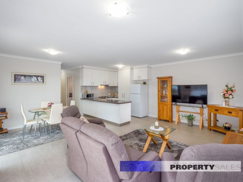 2b Boolarra Avenue, Newborough VIC 3825