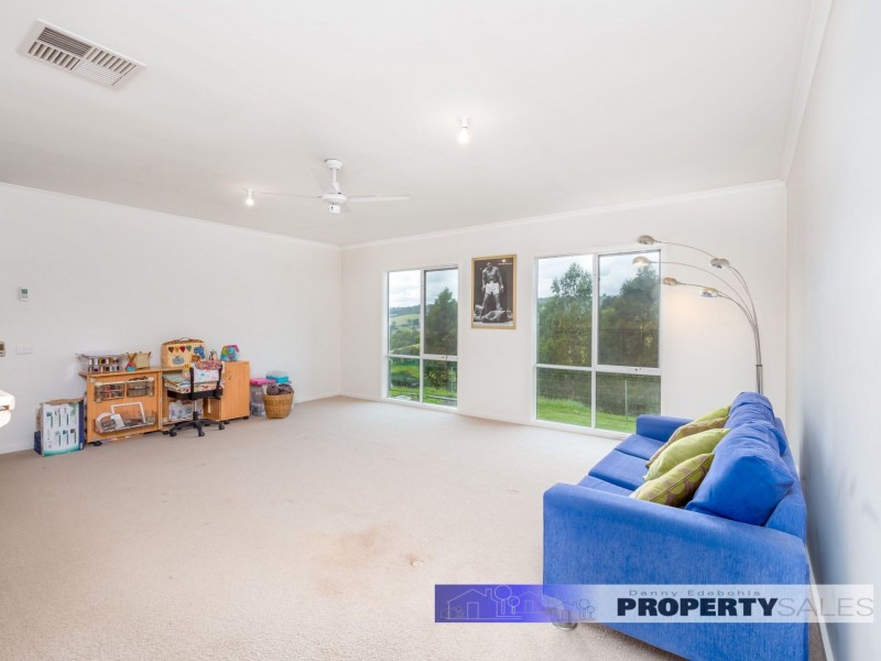 227 Coalville Road, Moe South VIC 3825