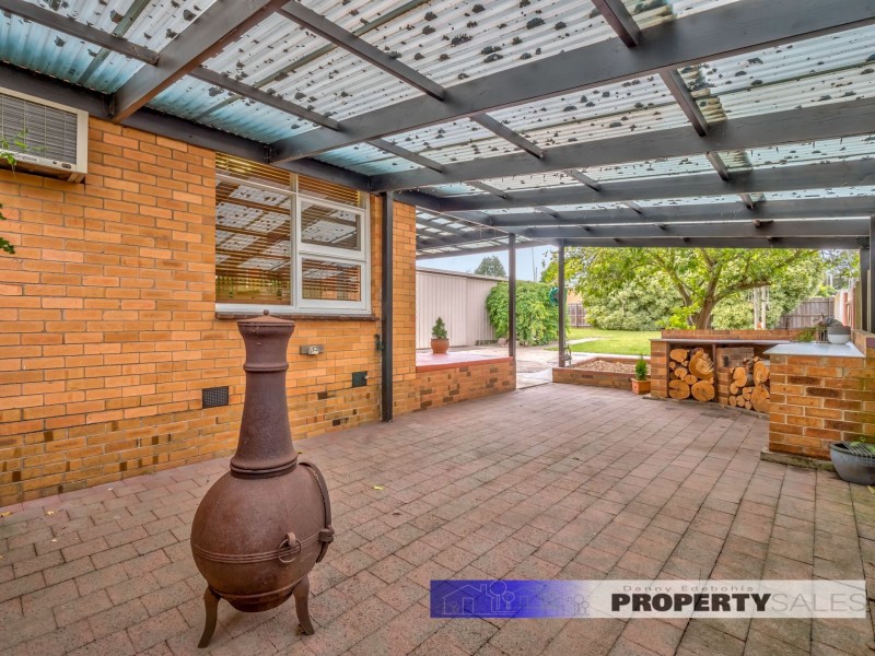 24 Chamberlain Road, Newborough VIC 3825
