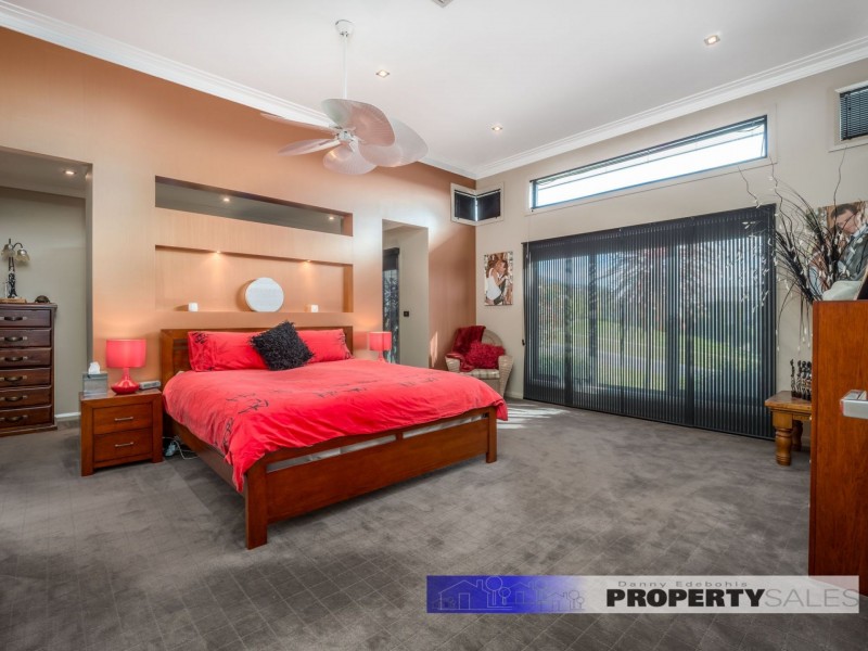 9 Ashlyn Parade, Moe VIC 3825