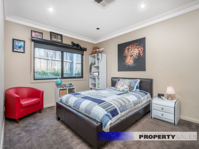 9 Ashlyn Parade, Moe VIC 3825
