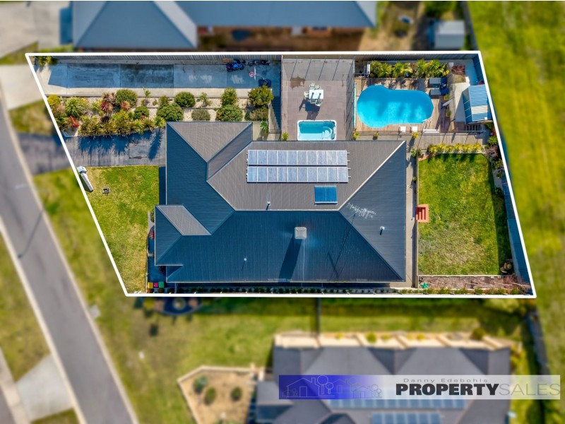 9 Ashlyn Parade, Moe VIC 3825