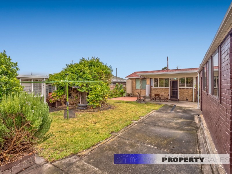 17 Newark Avenue, Newborough VIC 3825
