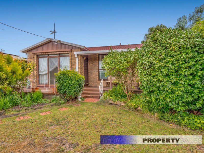 17 Newark Avenue, Newborough VIC 3825