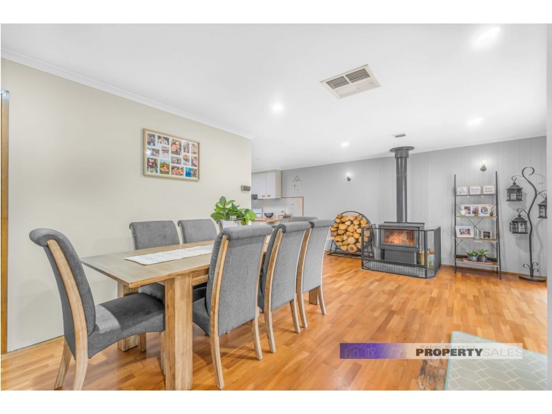 35 Pinnacle Drive, Rawson VIC 3825