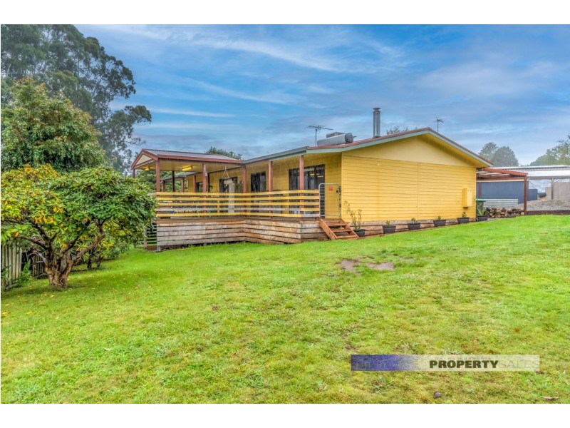 35 Pinnacle Drive, Rawson VIC 3825
