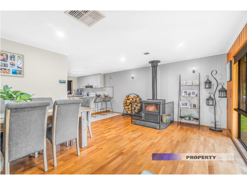 35 Pinnacle Drive, Rawson VIC 3825