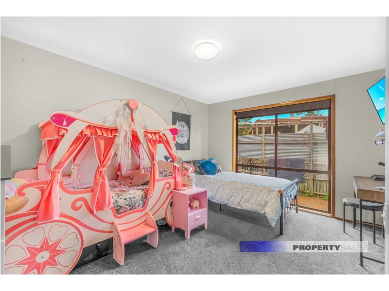 35 Pinnacle Drive, Rawson VIC 3825