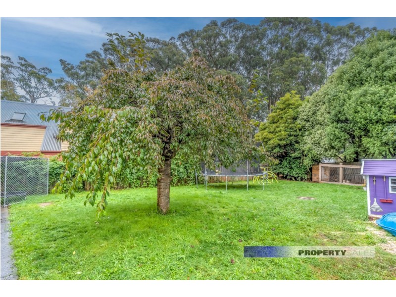 35 Pinnacle Drive, Rawson VIC 3825
