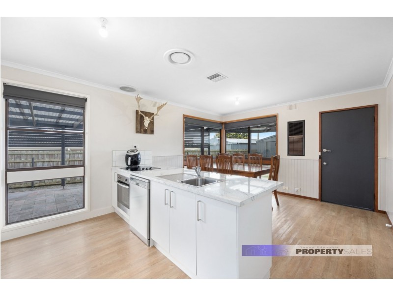 100 Torres Street, Newborough VIC 3825