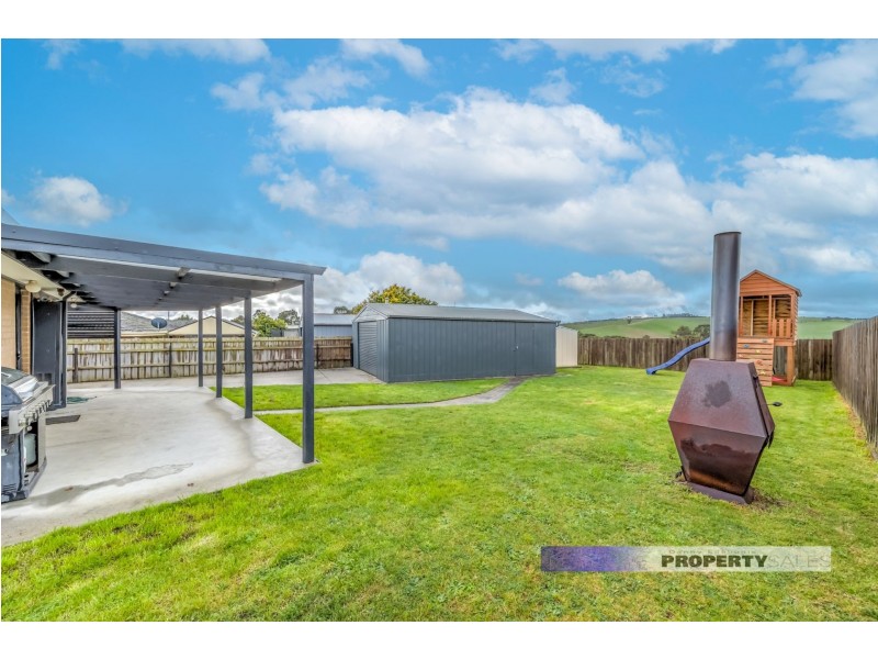 100 Torres Street, Newborough VIC 3825