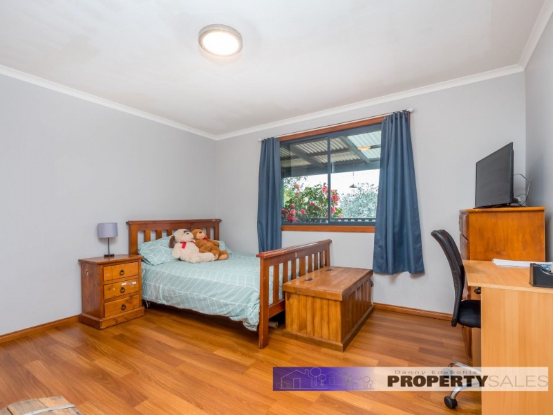 22 Moir Road, Trafalgar East VIC 3824