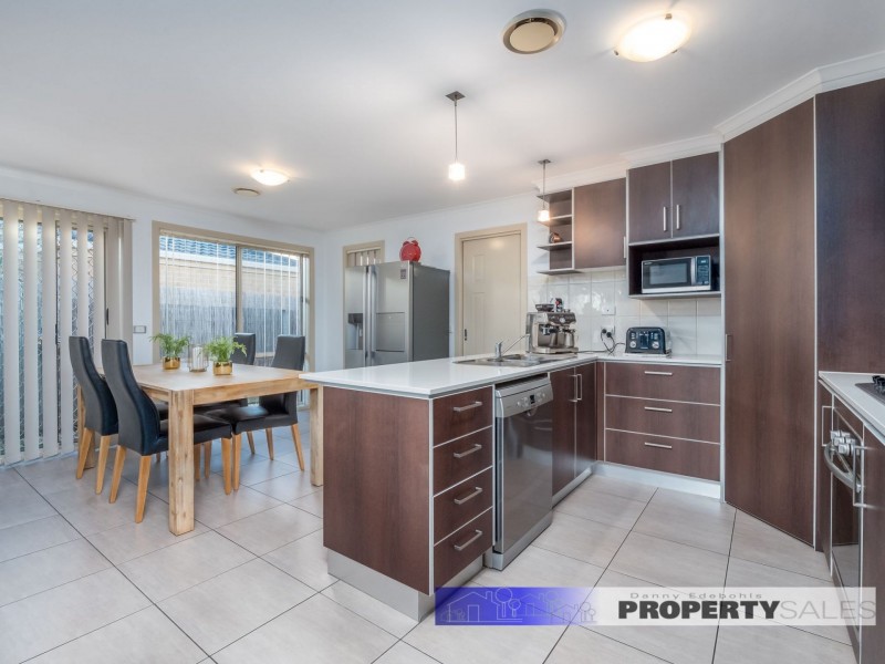 3/35-37 Monash Road, Newborough VIC 3825