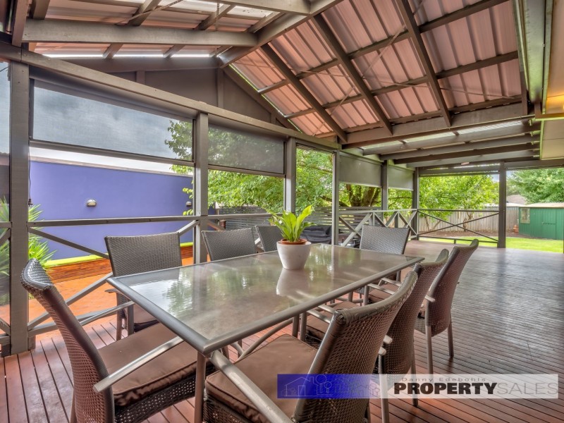 5 Phelps Court, Newborough VIC 3825