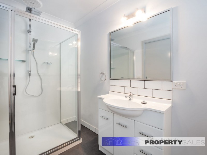 18 Ellinbank Street, Newborough VIC 3825