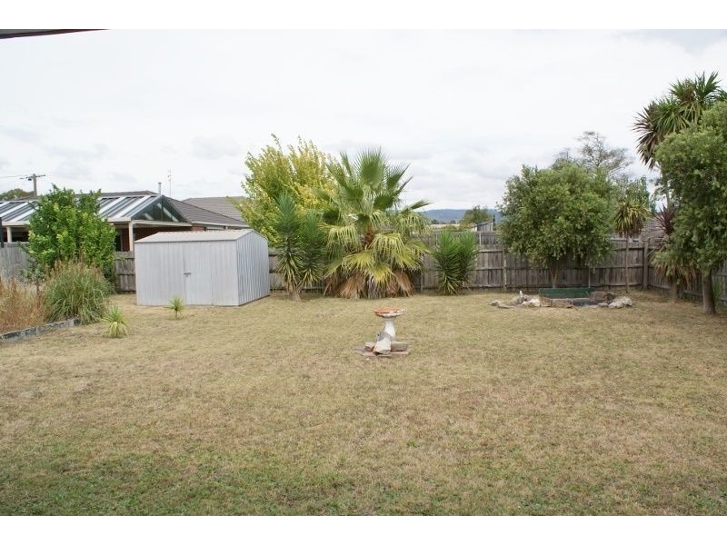 24 Hunter Street, Moe VIC 3825