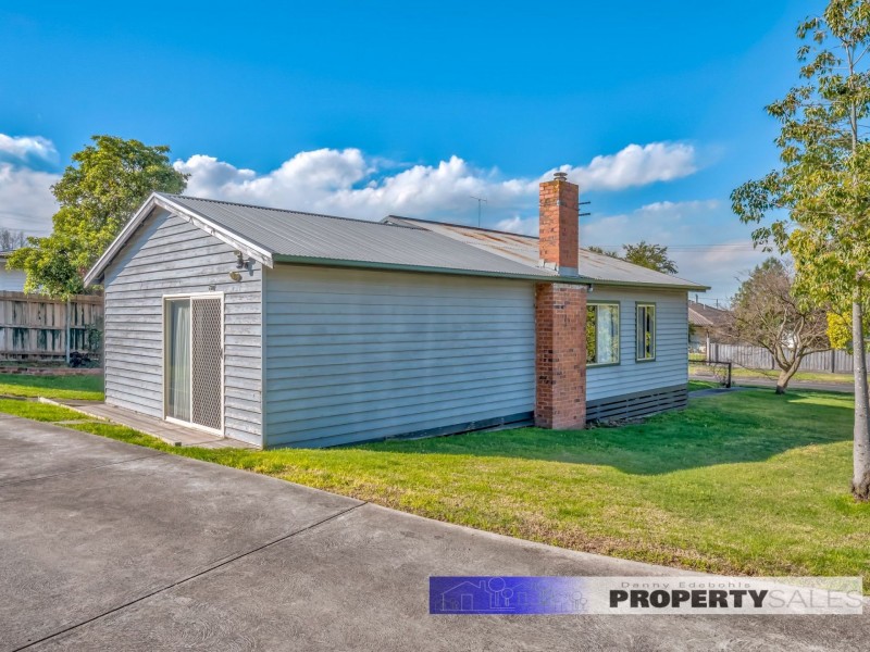 6 Rossmore Avenue, Yallourn North VIC 3825