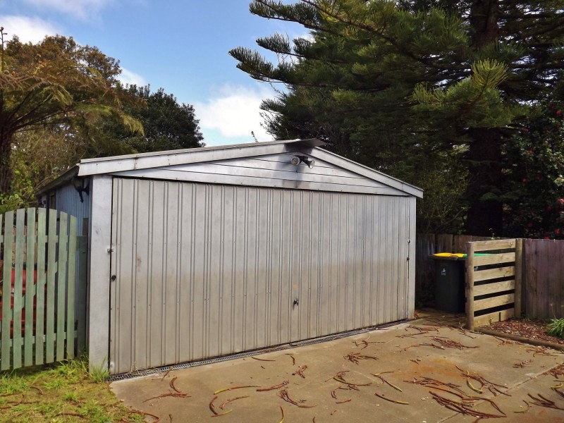 33 Leith Street, Newborough VIC 3825