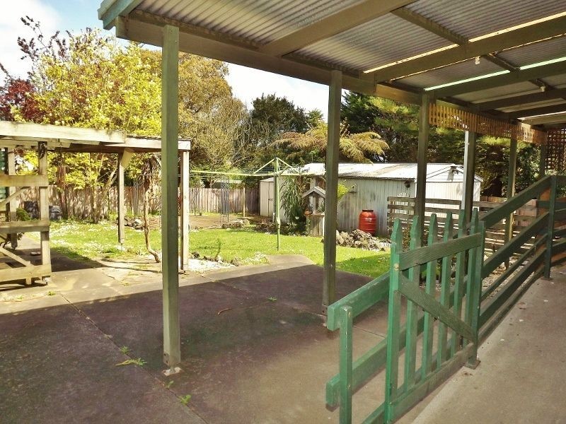 33 Leith Street, Newborough VIC 3825