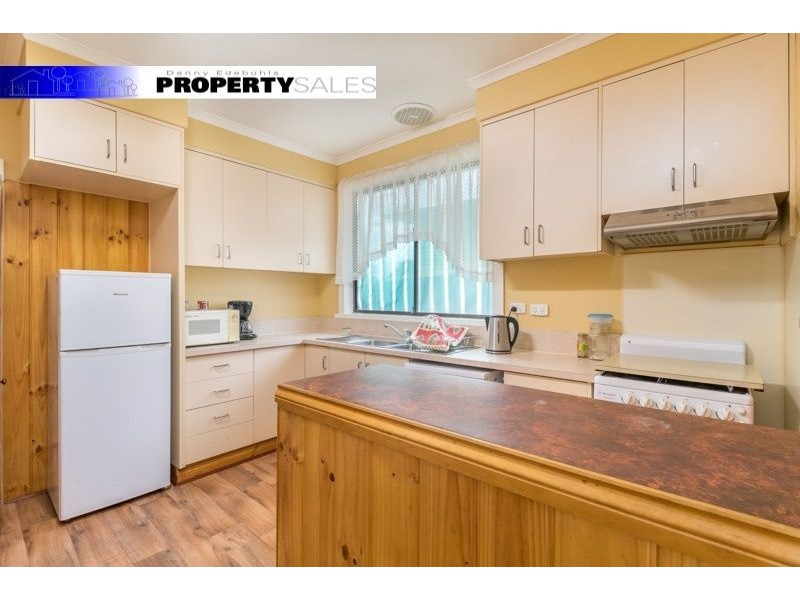 9 Margaret Street, Moe VIC 3825