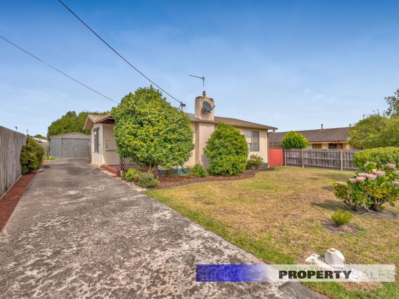 17 Mirboo Street, Newborough VIC 3825