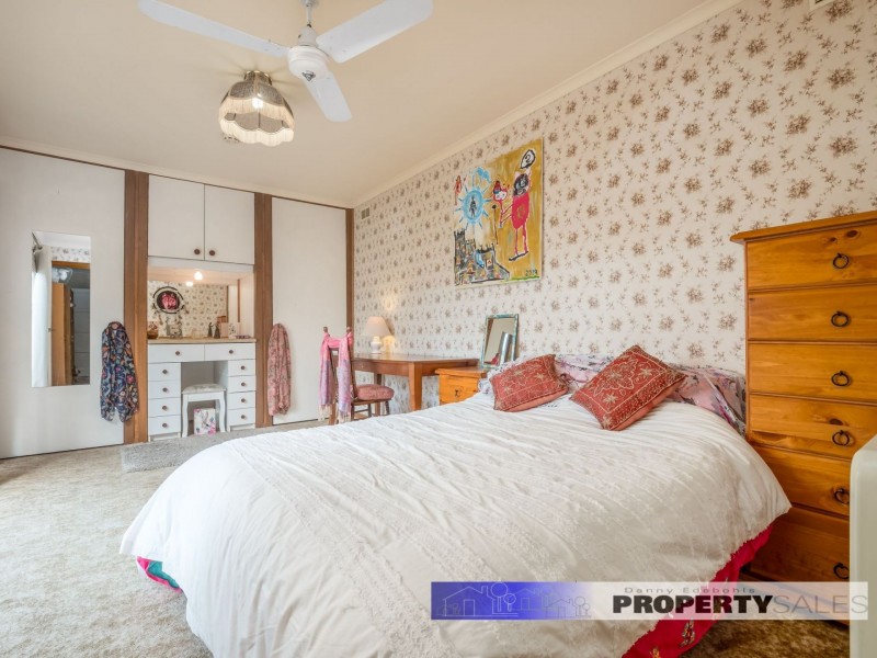 17 Mirboo Street, Newborough VIC 3825