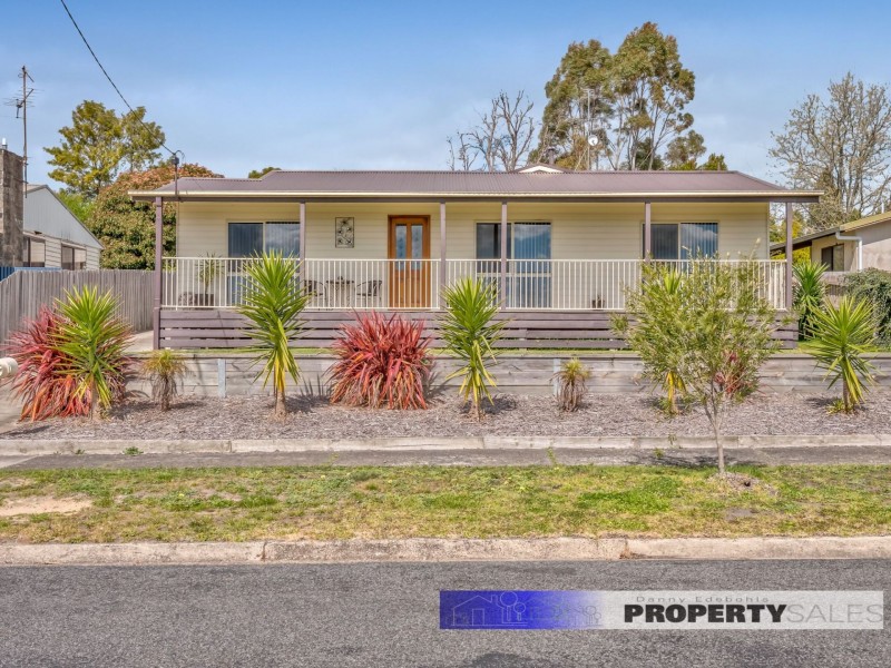 7 Childers Street, Newborough VIC 3825
