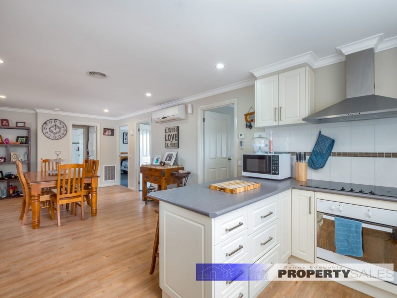 7 Childers Street, Newborough VIC 3825