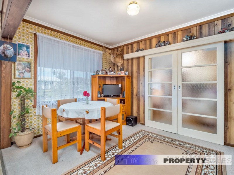 28 Alexander Avenue, Moe VIC 3825