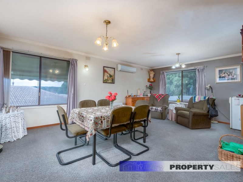 4 Avro Court, Moe VIC 3825