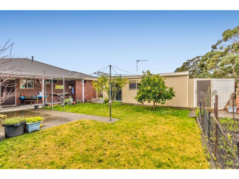 11 Southwell Avenue, Newborough VIC 3825