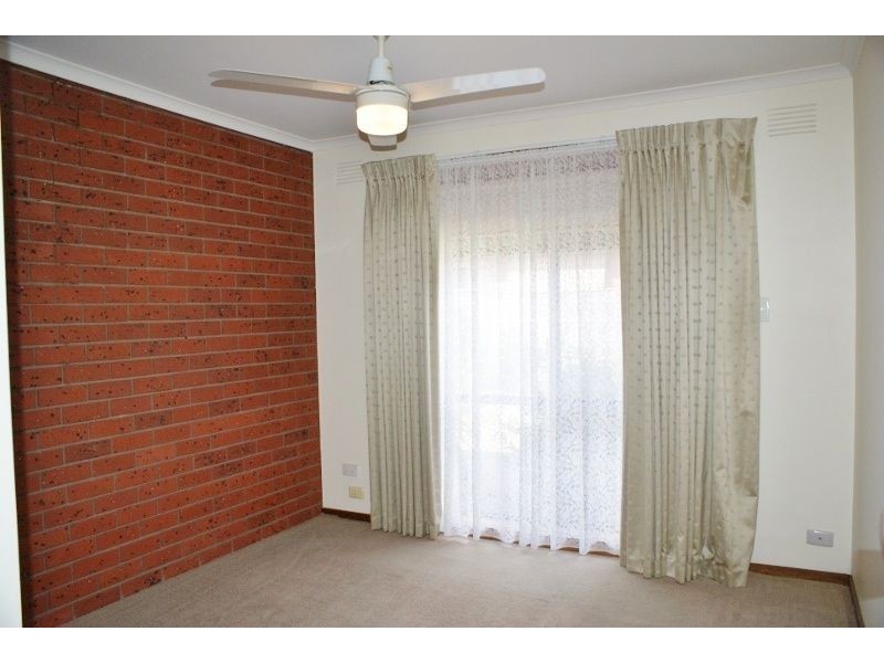 1/10 Paull Court, Moe VIC 3825