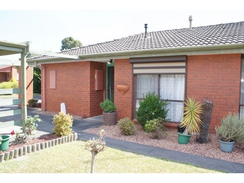 1/10 Paull Court, Moe VIC 3825