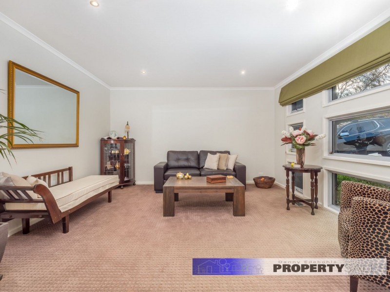 8 Rita Court, Newborough VIC 3825