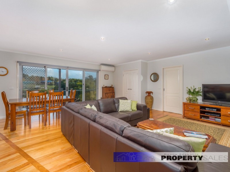8 Rita Court, Newborough VIC 3825