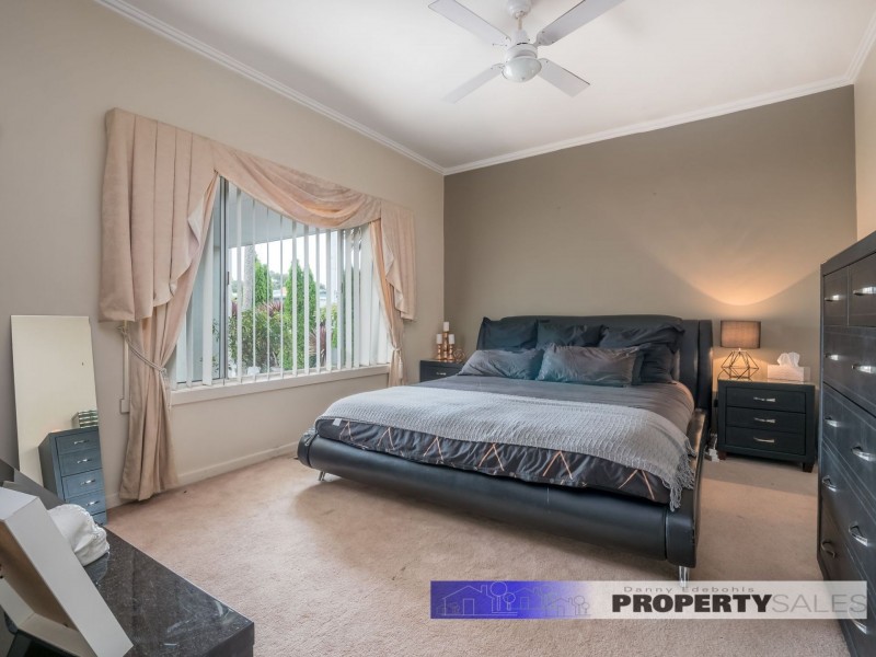 77 Chamberlain Road, Newborough VIC 3825