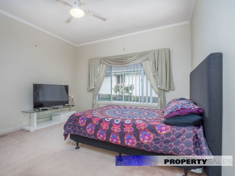 77 Chamberlain Road, Newborough VIC 3825
