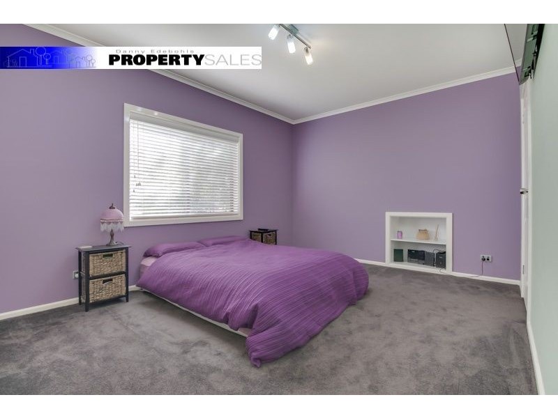 33 Shanahan Parade, Newborough VIC 3825