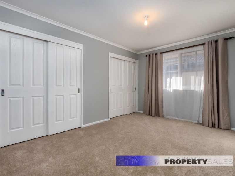 16 Crowe Court, Newborough VIC 3825