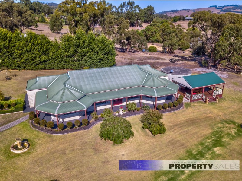 125 McGraths Track, Hernes Oak VIC 3825