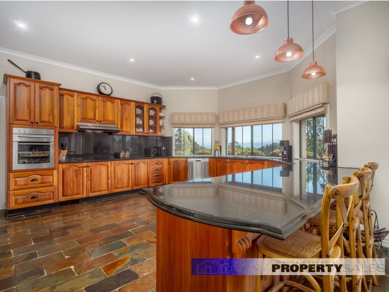 125 McGraths Track, Hernes Oak VIC 3825