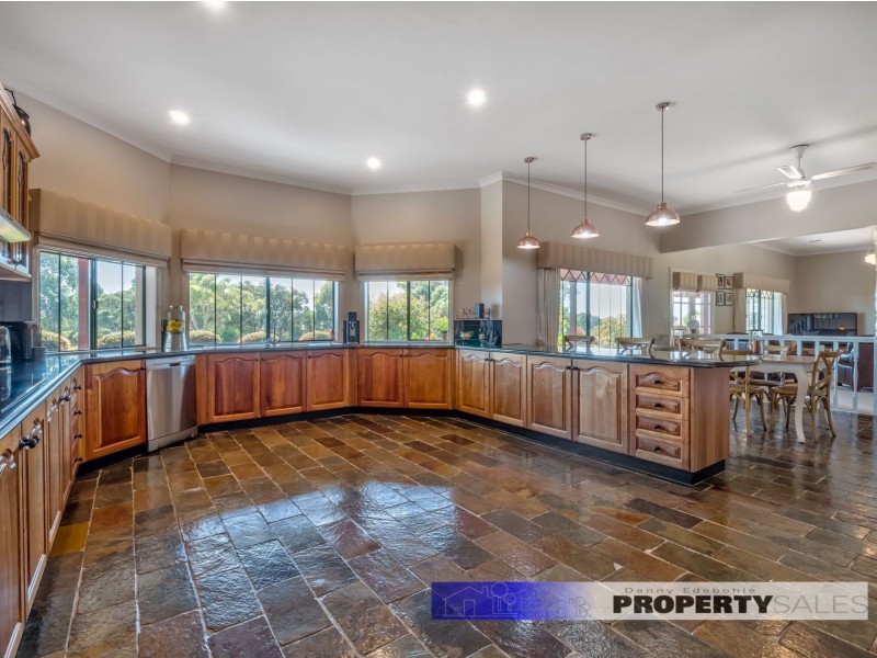 125 McGraths Track, Hernes Oak VIC 3825